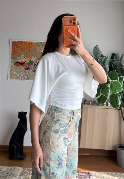 Yuina Yanı Büzgülü T-Shirt Ekru