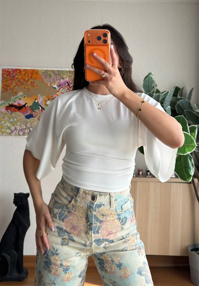 Yuina Yanı Büzgülü T-Shirt Ekru