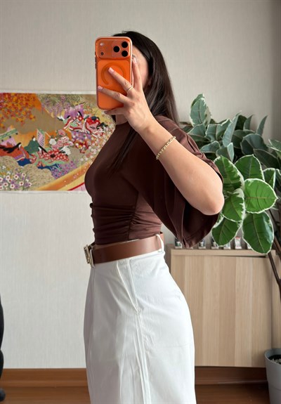 Yuina Yanı Büzgülü T-Shirt Kahve