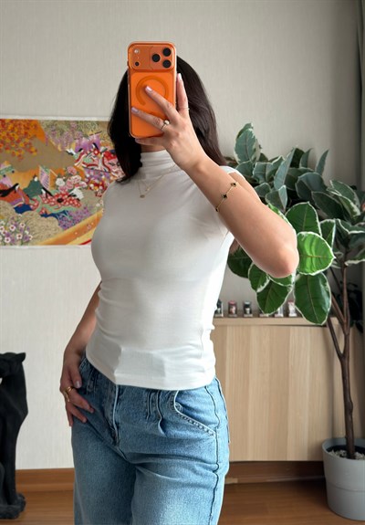 Yuria T Yaka Body Ekru