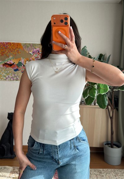Yuria T Yaka Body Ekru