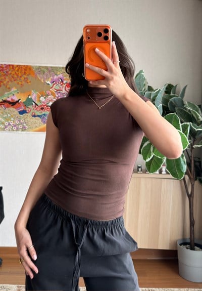 Yuria T Yaka Body Kahve