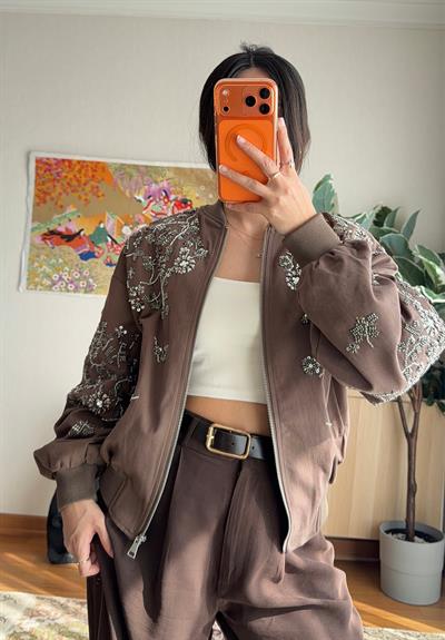 Yurin İşlemeli Vintage Ceket 