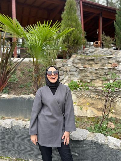 Belden Bağlamalı Kaşe Ceket Gri