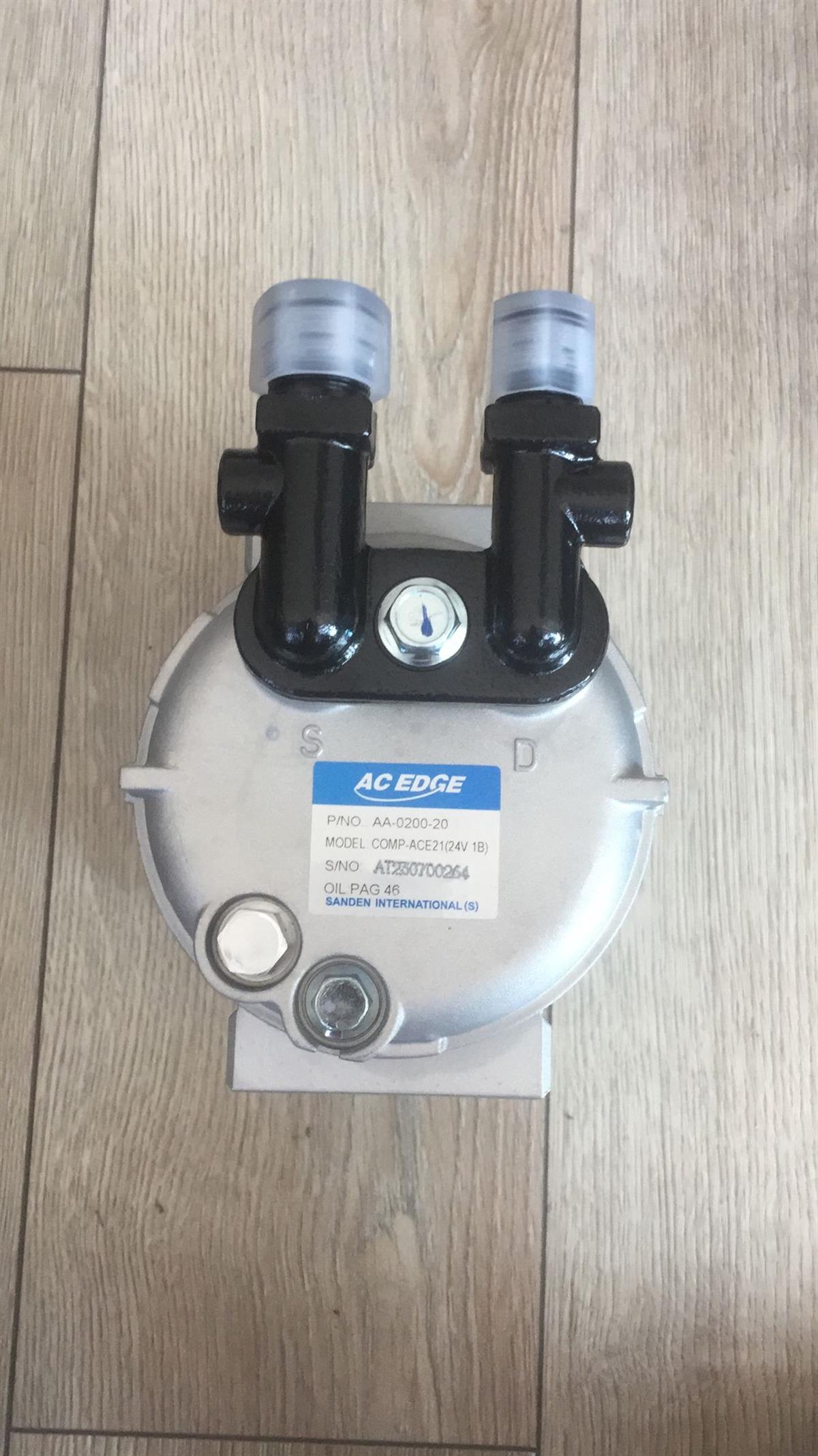 Klima Kompresörü 24V TM21 Tek Kasnak B1 Isuzu Nova Isuzu Turkuaz - Otokar Tempo - Temsa Prestij - Thermo King) | ACEDGE ACEAA0200