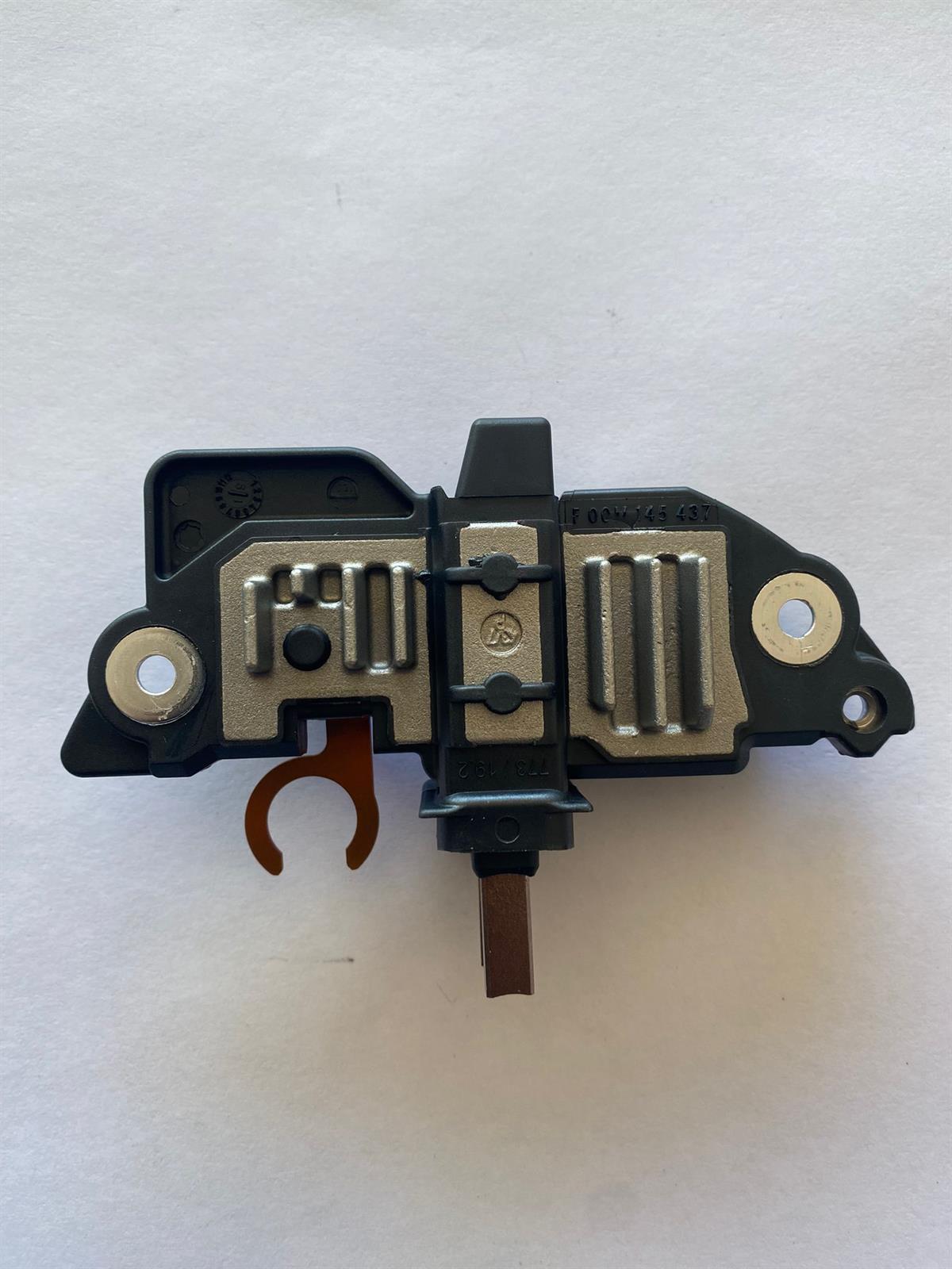 Konjektör 12V Johndeere Palio Siena Albea Opel Astra Vectra 06 F00MA45241 F00M145362 | BOSCH F00MA45241