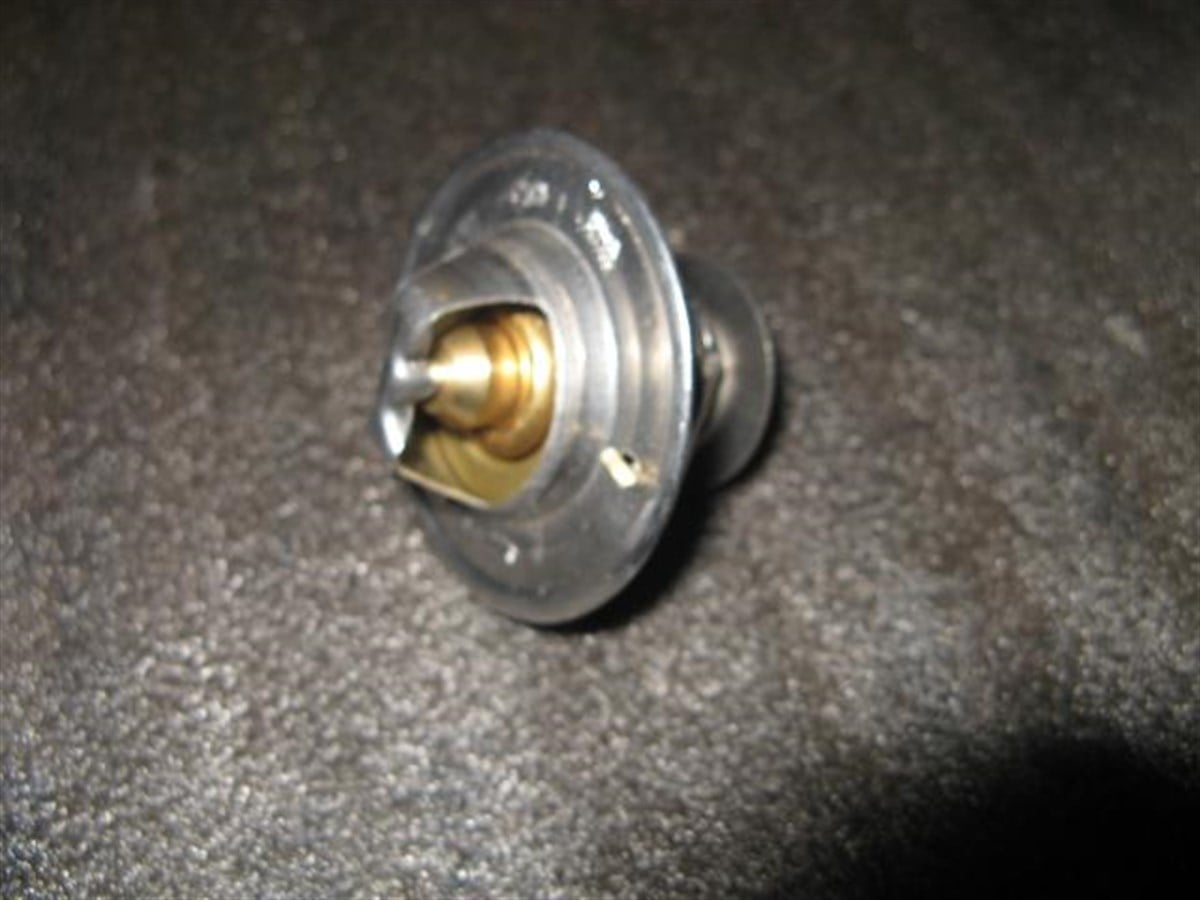 Termostat Fiat-new Holland :trm Termostat 74derece 5080003 | Nh 5080003