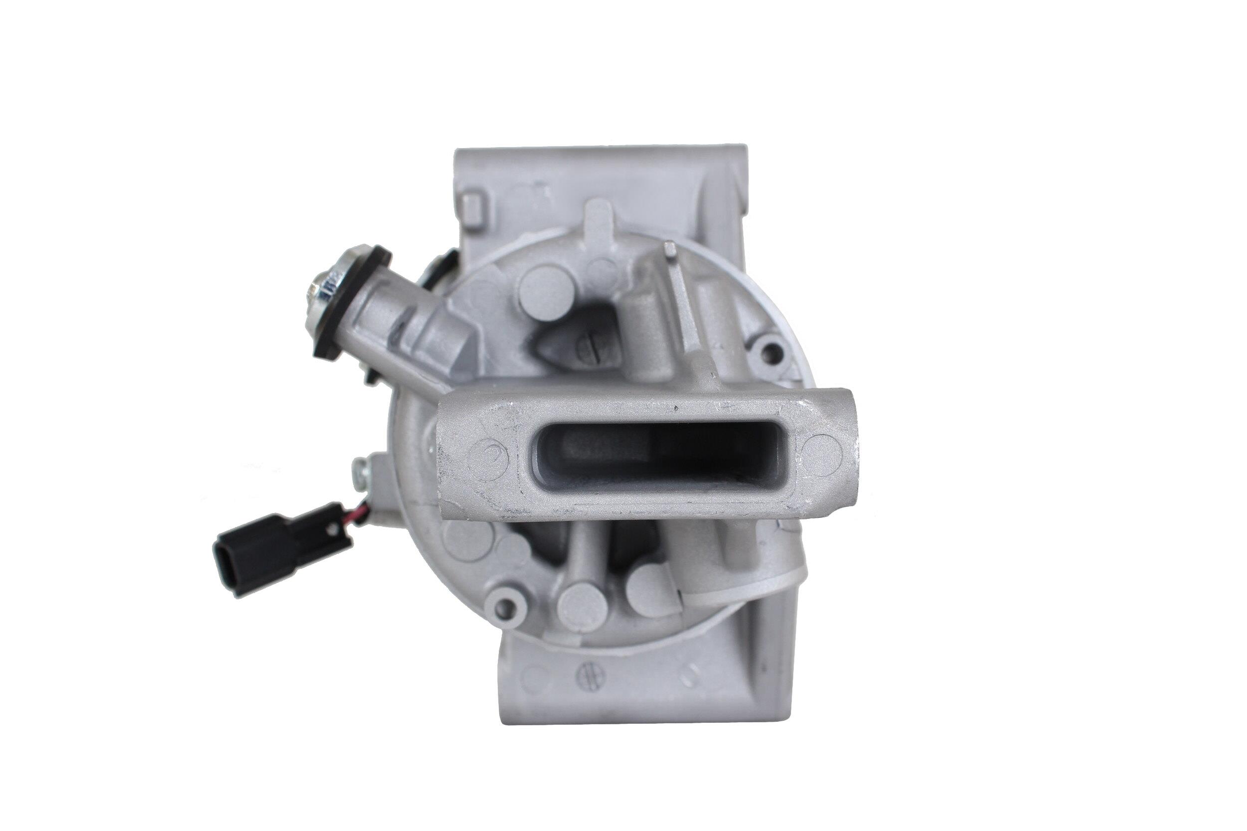 Klima Kompresör 7PK 100mm Dacia Duster 1.2 1.3 1.6 13- Sandero 0.90 Logan Nıssan Juke Renault Symbol 699496 926003541R | VALEO 699496