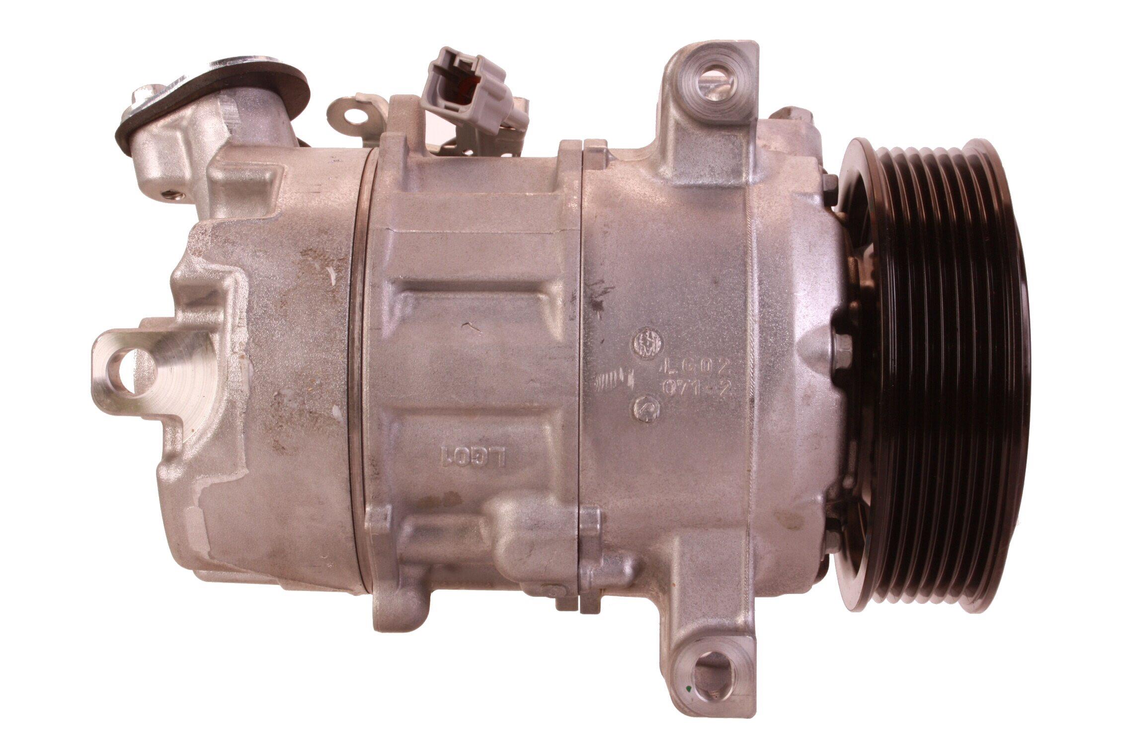 Klima Kompresörü 7pk Renault Megane3 Iıı 1.4 Tce,2.0 09-scenıc Iıı 1.4 16v 09-2.0 Dcı Renault Motorlu Vito Ym Arkadan Valflı | Valeo 813385