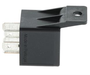 Röle 12v 30ah Mb Oe No 001.835 41 06, Man 81.25902.0111, Volvo 872300, Lada 2121.374 7210 00, Porsche 911.799 613 56, Fıat&lanc | Bosch 0332209150