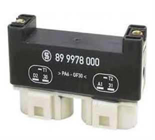 Radyatör Fanı Kontrol Ünite Rölesi 6 Pin Transporter T4 91-04 701919506 | Hellux Hlr7262