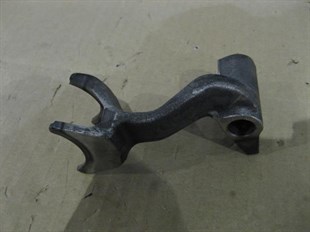 1-4 Vites Çatalı Fiat-new Holland :trm 450-480 1/4 Vites Çatalı 588709 | Nh 588709