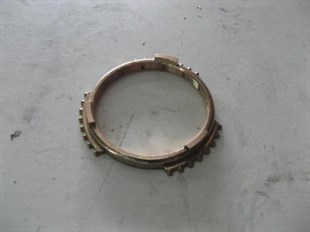 Senkromenç Sarısı Em Fiat-new Holland :trm 480-640/50nc Senkromeç Sarısı.em4572859 | Nh 4572859