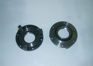 Aks Keçe Yatağı Sol Fiat-new Holland :trm 65-46 Aks Keçe Yatağı Disk Fren Sol 95 Mm | Nh 5144275