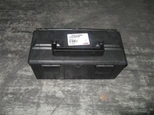 Takım Kutusu Plastik Küçük -fiat-new Holland :trm Tt55/65/75 Takım Kutusu Plastik Küçük | Nh 5097462