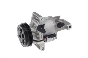 Klima Kompresör 3pk Dacia Duster Clio Iv 1.2 Sandero Iı Oem : 926000287r 699497 | Valeo 699497