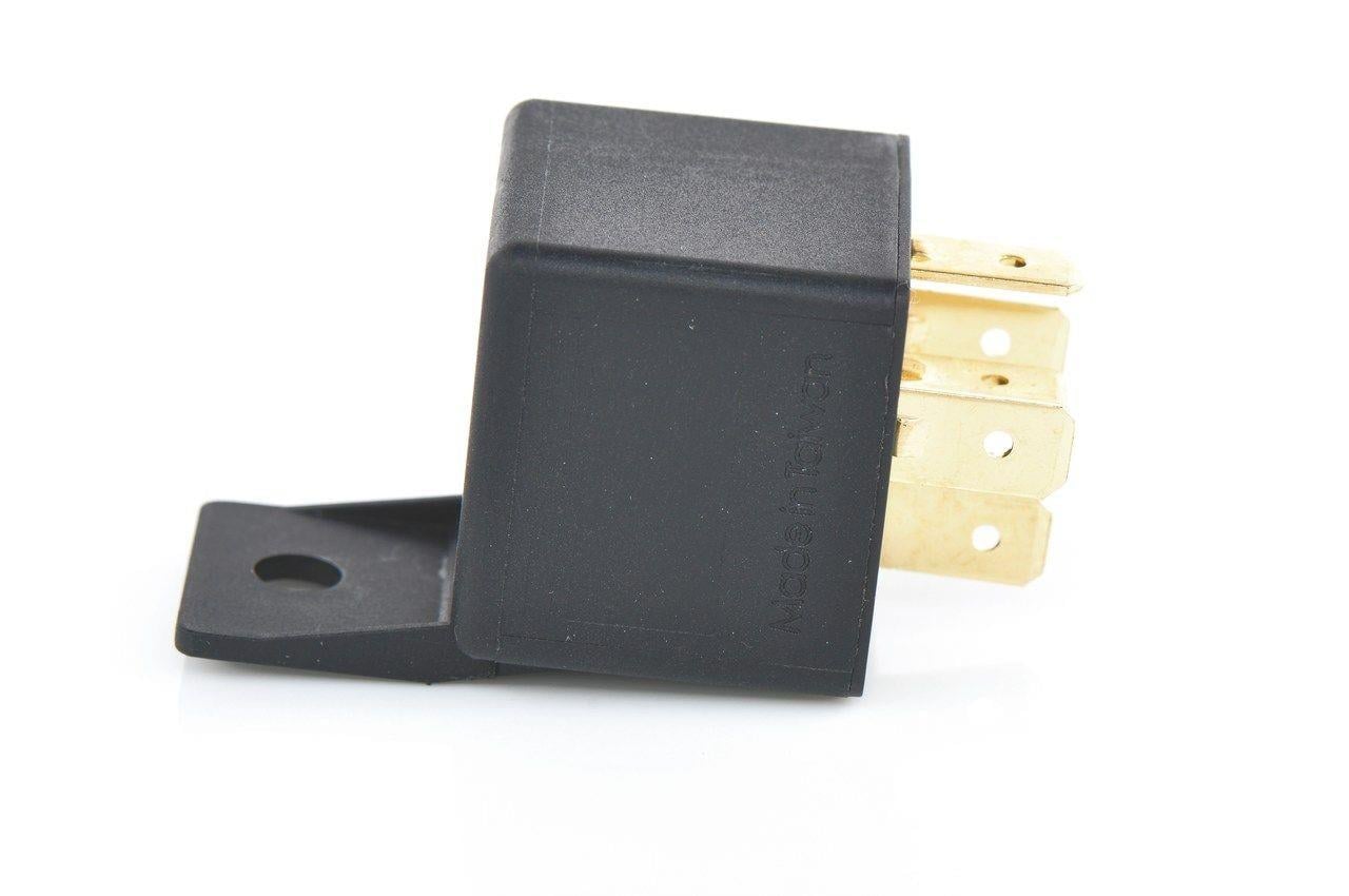 Röle 12v 30a 5fiş Mını Role 12v 5uçlu Çift Pılatinli 30ah Saplı | Bosch 0986ah0150