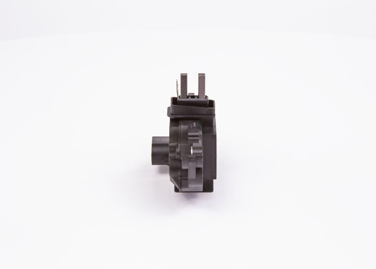 Konjektör 12v Mercedes C Serısı W203 C180 C200 02-07 F00m144147 | Bosch 1986ae0131