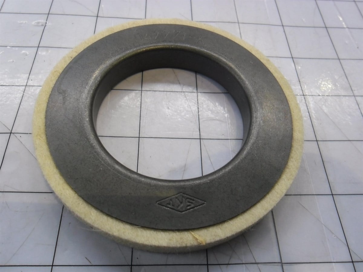 Keçe Ön Teker Fiat-new Holland : Trm 450 Ön Teker 50x82x10 | Nh 561956-s