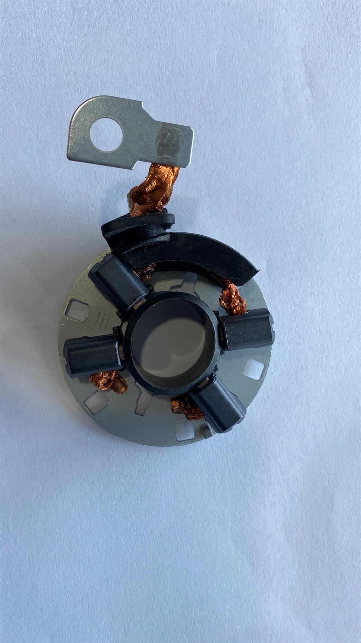 Kömür Yuvası Bosch Tipi Opel Peugeot Audi A3 1.4 Tfsi [cmba] 04.2012- Seat Leon 1.4 Tsi [czca] 05.2014- Skoda Octavia Shb7001 | Ith Bhv16077c