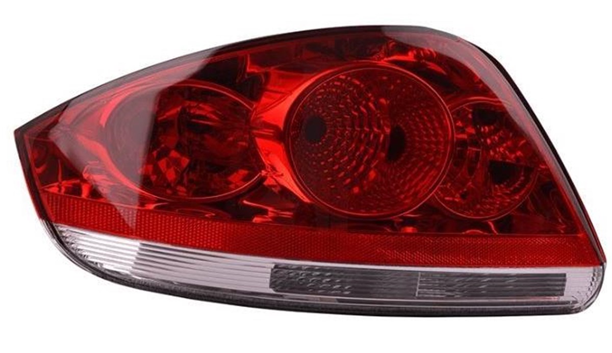 Stop Lambası Fiat Linea -2009-/sağ Pl6400 Mako 20190111 | Pleksan 6400