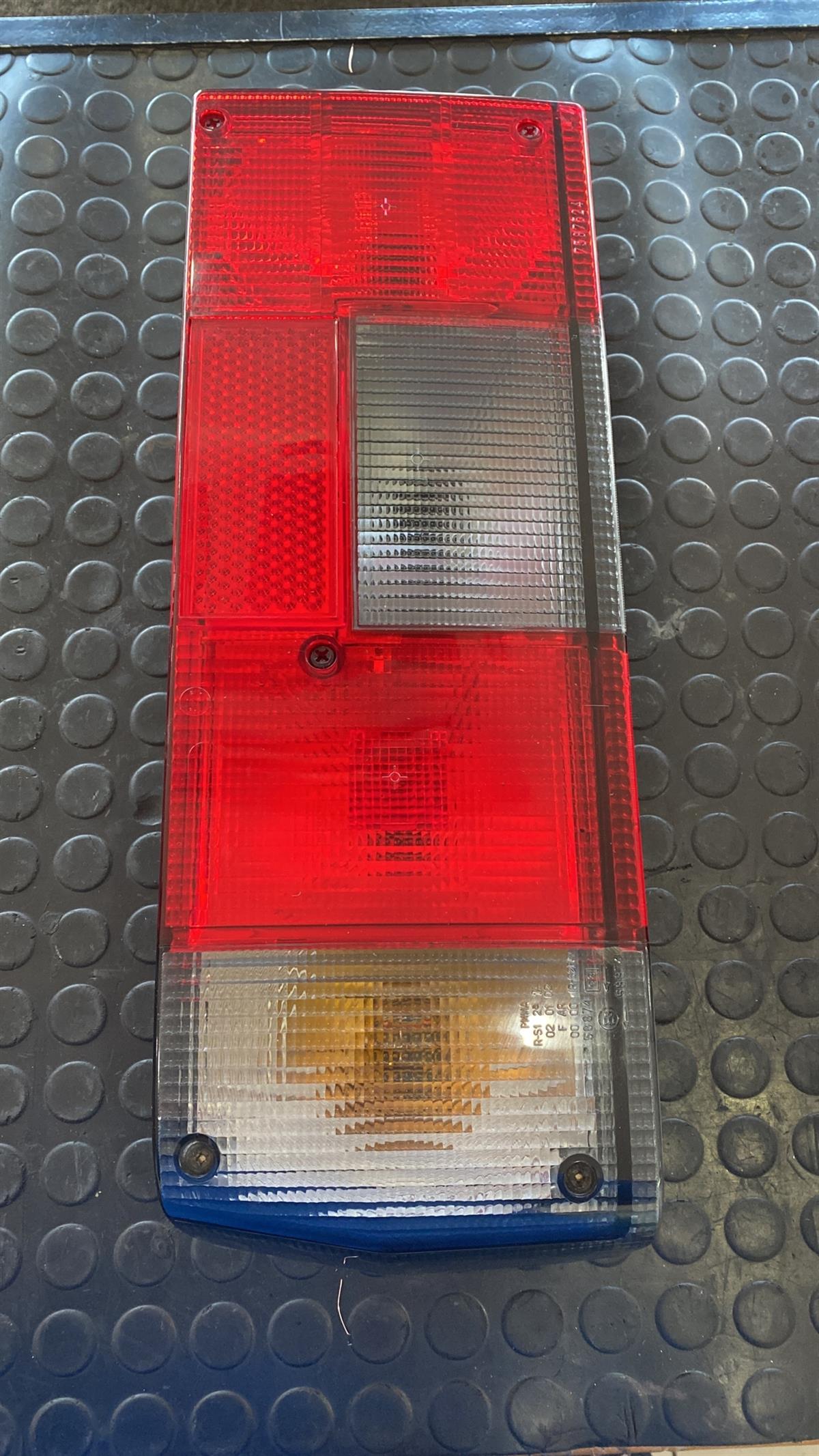 Stop Lambası Sol 93 Şahin 20060111 | Mako 20060111