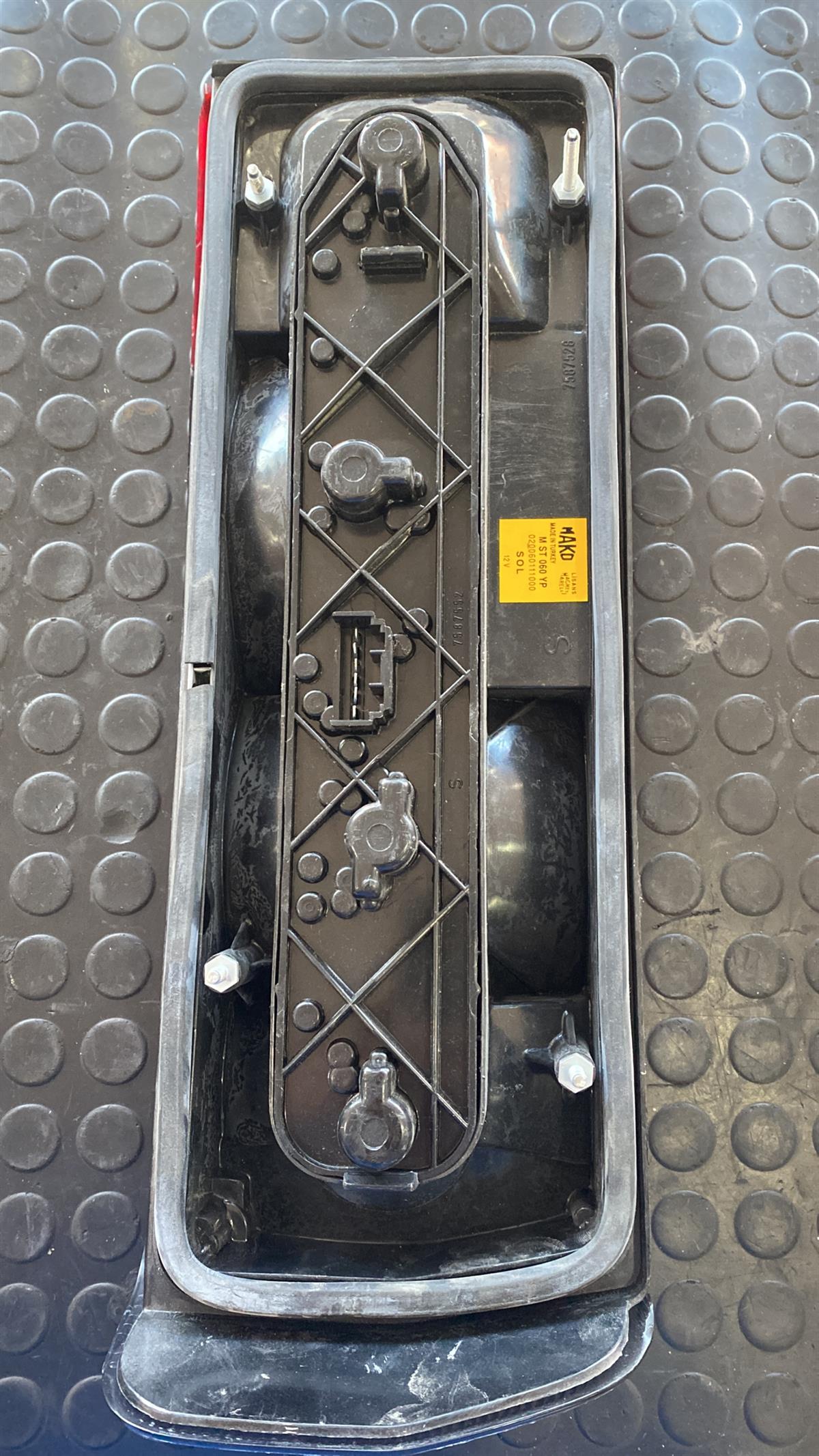 Stop Lambası Sol 93 Şahin 20060111 | Mako 20060111