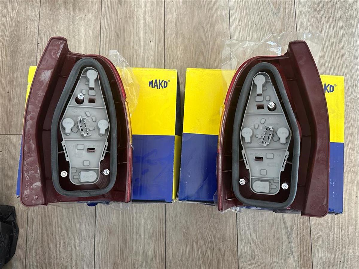 Stop Lambası Takım Palio Weekend ( 1 Sağ + 1 Sol ) | Mako 38600111 - 38610111