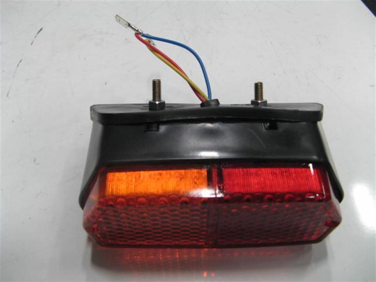 Stop Lambası Sağ Fiat-new Holland :trm 480-640 Arka Stop Lambası Sağ | Nh 4247204