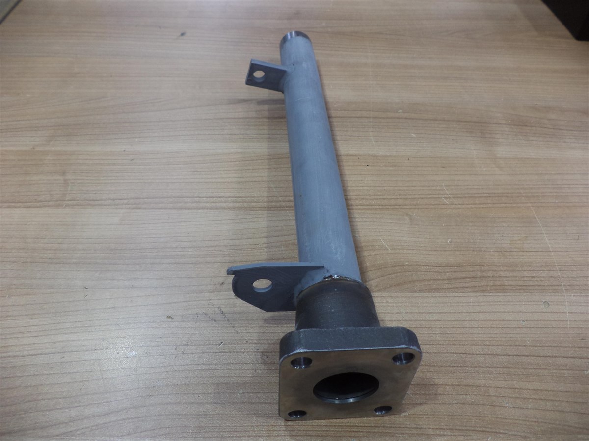 Direksiyon Mil Borusu Fiat-new Holland : Trm 480-640 Direksiyon Mil Borusu *.5086860 | Nh 5086860