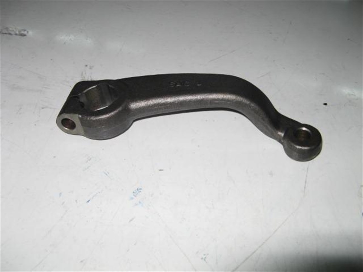 Ön Akson Rot Kolu Sağ Fiat-new Holland :trm 480-640 Ön Akson Rot Kolu Sağ | Nh 588299