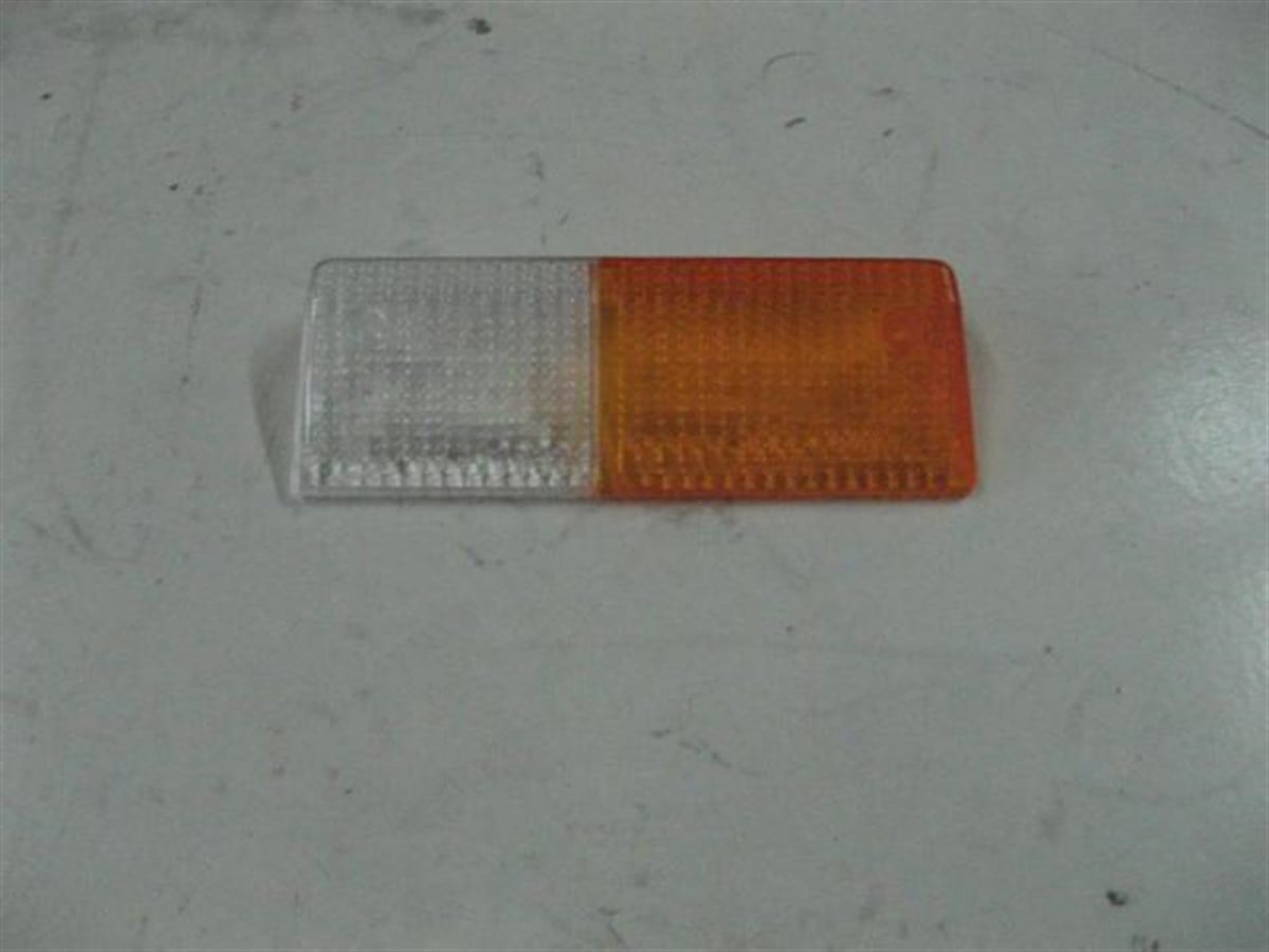 Ön Sinyal Camı Sol Fiat-new Holland :trm 55-65-46-70-56 Sinyal Camı Sol**.9960170 (+) | Nh 9960170