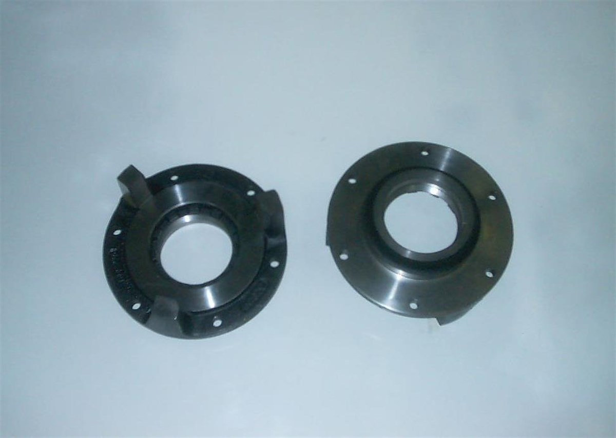 Aks Keçe Yatağı Sol Fiat-new Holland :trm 65-46 Aks Keçe Yatağı Disk Fren Sol 95 Mm | Nh 5144275