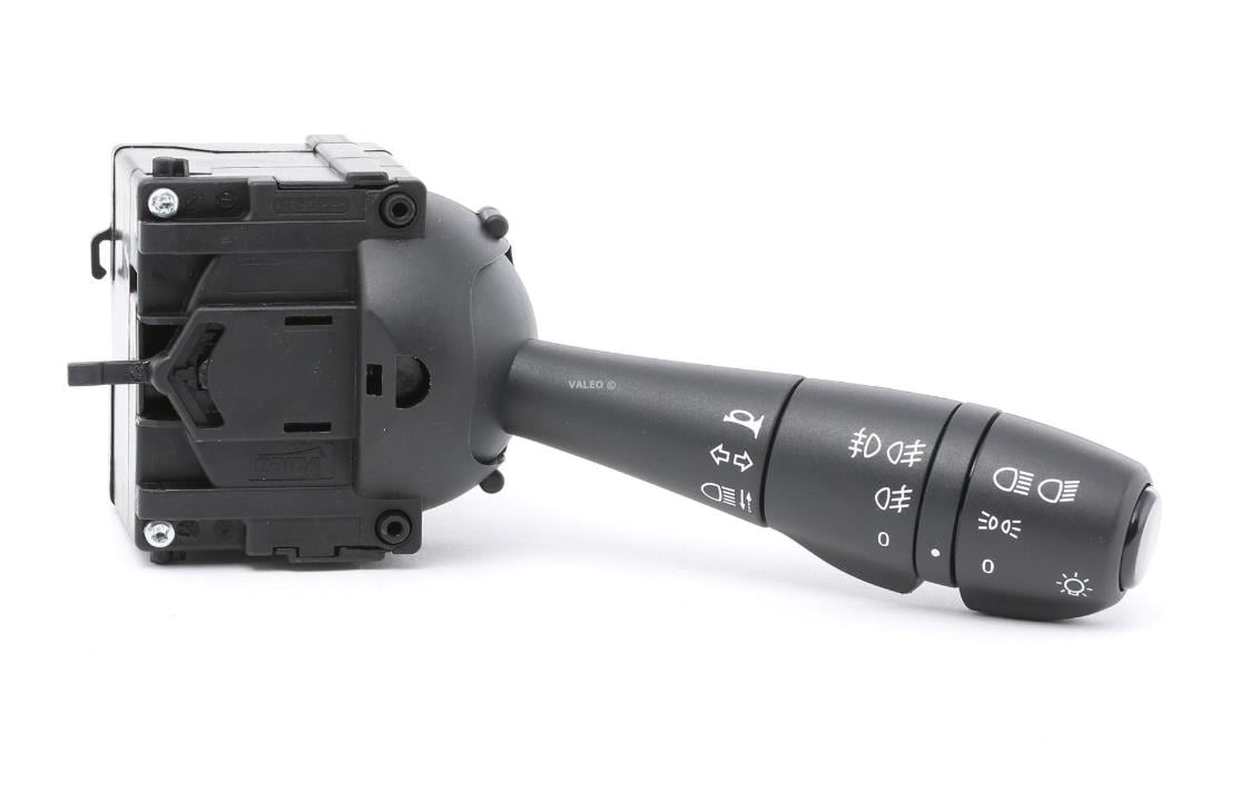 Far Kolu Dacia Logan Sandero Lodgy Ym Valeo251682 | Valeo 251682