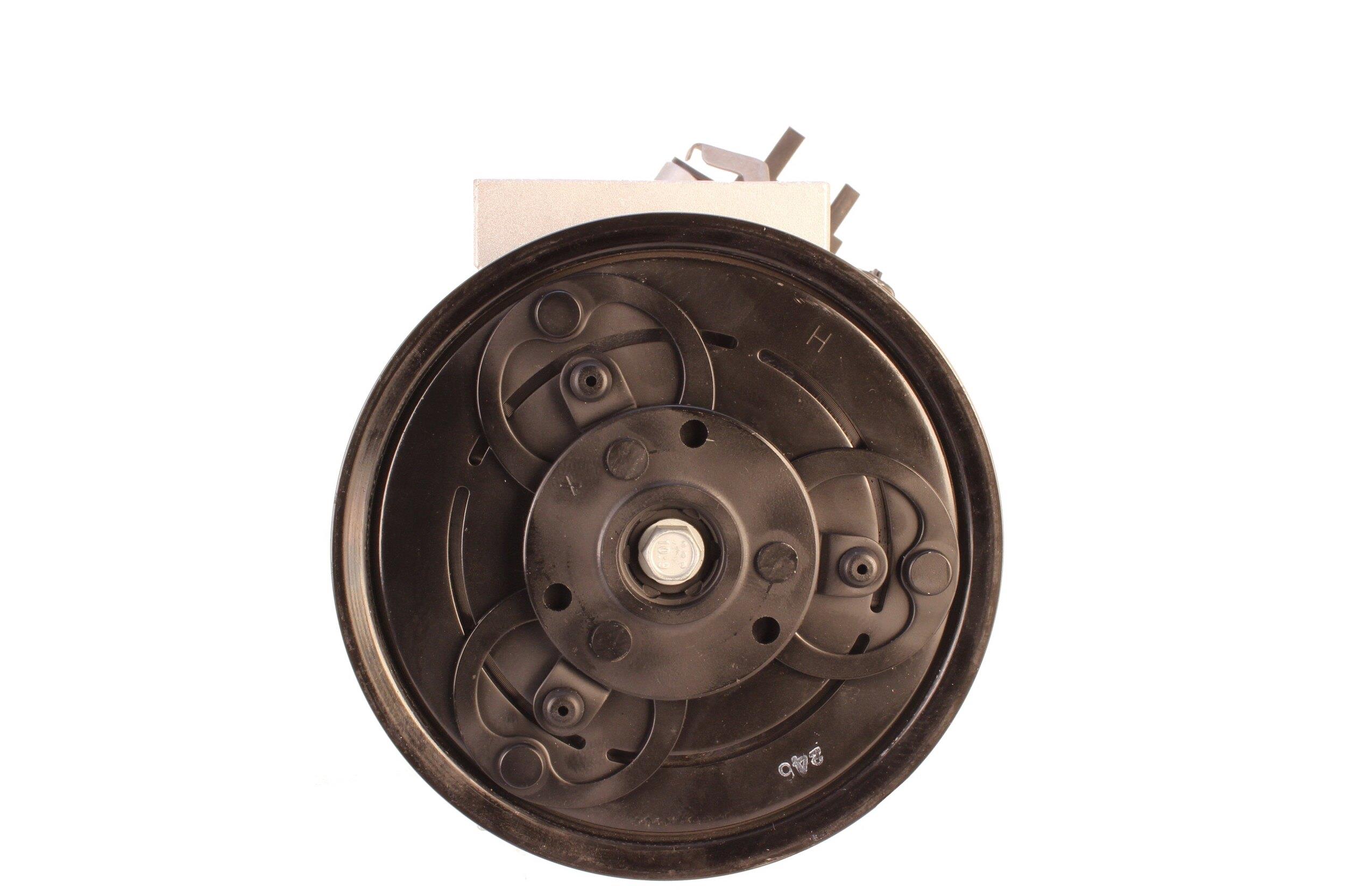 Klima Kompresörü 12v 6pk Renault Clio Symbol Megane Dacia Logan Sandero Duster Fluence | Valeo 813256