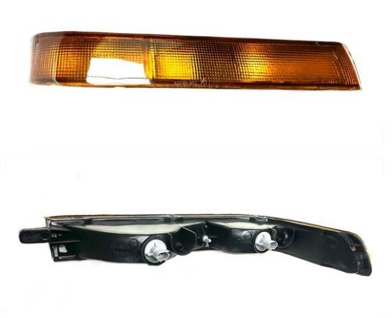 Tampon Sinyali Sağ Mitsubishi L300 98-99 | Wagenburg 21000495