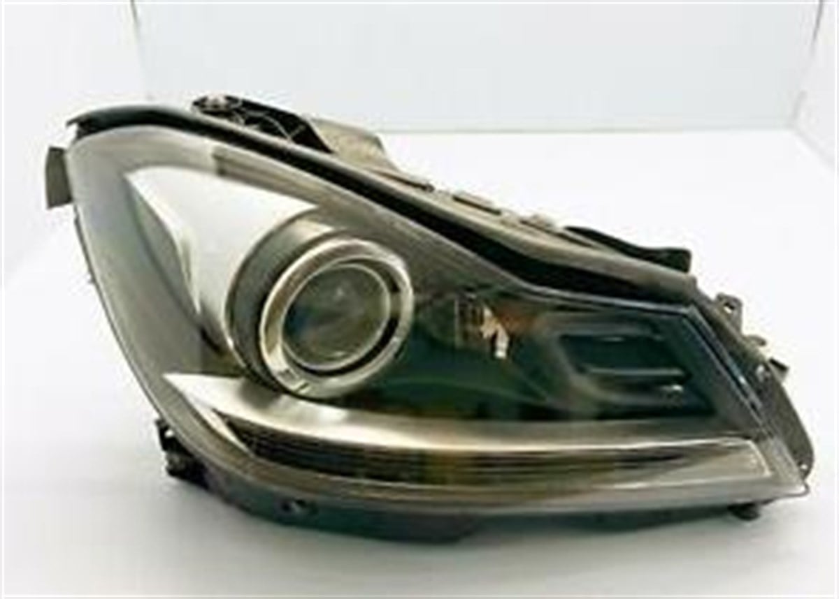 Far Sağ Mercedes C Class W250