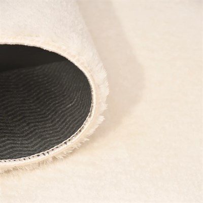 POLY Peluş Halı-Krem-  Salon-Mutfak-Antre-Oturma Odası-Yumuşak-Kaymaz Taban-Yıkanabilir–Modern-Uygun Fiyat