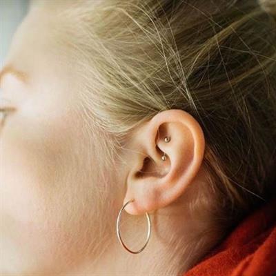 6 mm Cerrahi Çelik Gümüş Renkli İki Ucu Top Piercing Tragus Helix Conch Lob Daith