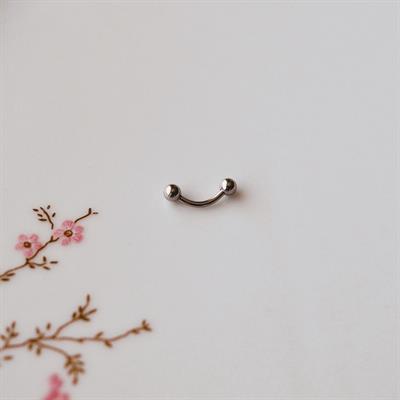8 mm Cerrahi Çelik Gümüş Renkli İki Ucu Top Piercing Tragus Helix Conch Lob Daith