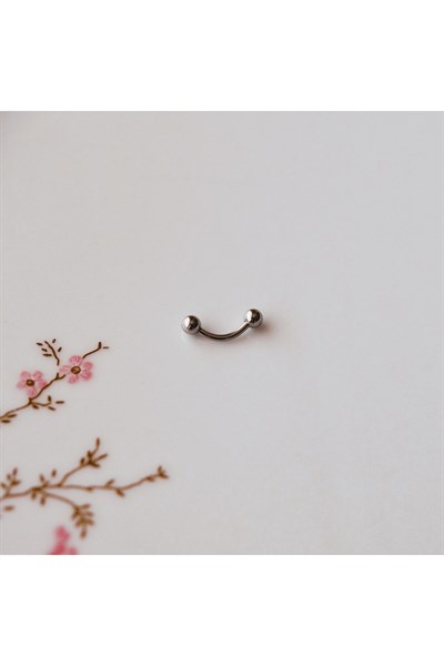 8 mm Cerrahi Çelik Gümüş Renkli İki Ucu Top Piercing Tragus Helix Conch Lob Daith
