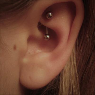 8 mm Cerrahi Çelik Hologram Renkli İki Ucu Top Piercing Tragus Helix Conch Lob Daith