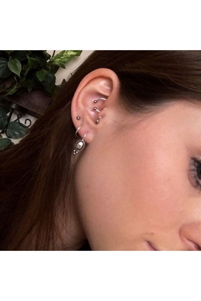 8 Mm Düz Çelik Tragus Helix Piercing Rook Daith Silver Renk Ucu Toplu