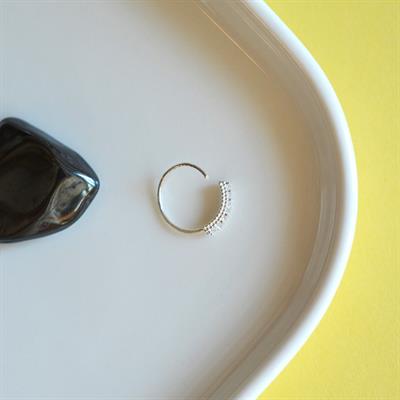 925 Ayar Gümüş Halka Taşlı Hızma Burun Piercing 9 mm Gümüş Renkli