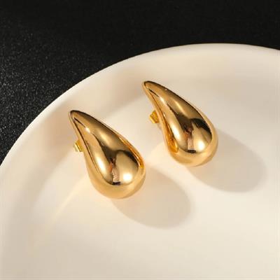 Bombeli Bottega Küpe Damla Model Küpe Gold Renk