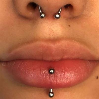 Cerrahi Çelik İki Ucu Toplu Dil Dudak Piercingi 8 mm Gümüş Renk