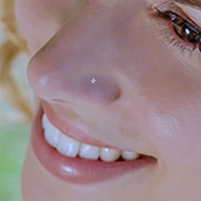 Cerrahi Çelik Silver Renk Çelik Yıldızlı Burun Pİercing  Yıldızlı Hızma