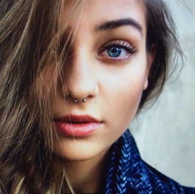 Cerrahi Çelik Ucu Toplu Burun Piercingi 8 mm Silver Renk