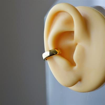 Gold Bombeli Düz Earcuff Sıkıştırma Kıkırdak Küpe