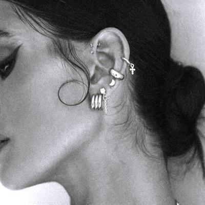 Gümüş Haç Piercing  Tragus Helix Kıkırdak Zirkon Cross Piercing